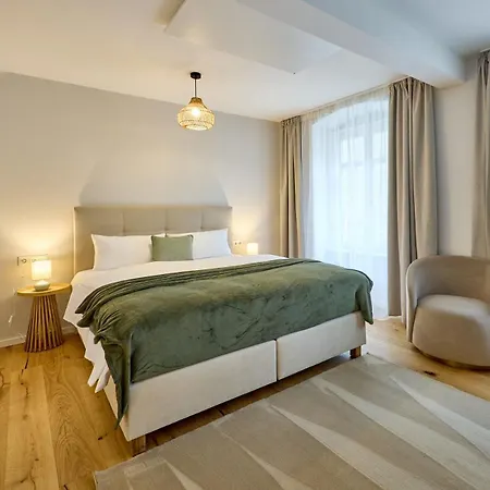 Neu!!! Moselbleibe Stadthaus Am Baerenbrunnen Séjour chez l'habitant