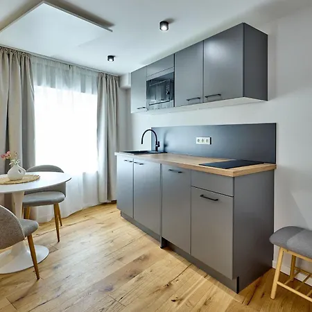 Neu!!! Moselbleibe Stadthaus Am Baerenbrunnen Séjour chez l'habitant