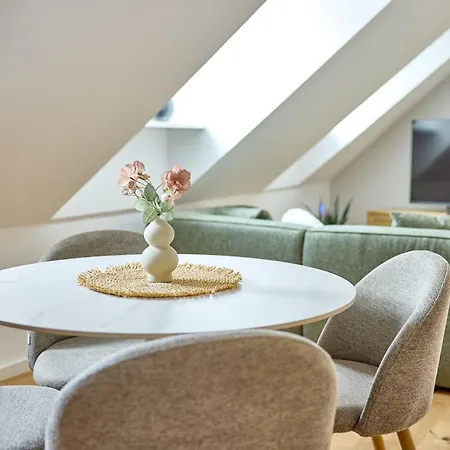 Neu!!! Moselbleibe Stadthaus Am Baerenbrunnen Séjour chez l'habitant