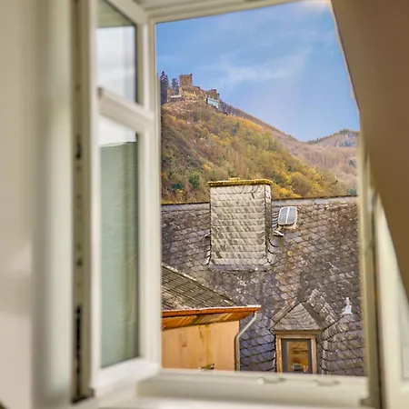 Neu!!! Moselbleibe Stadthaus Am Baerenbrunnen Séjour chez l'habitant Commune fusionnée de Bernkastel-Kues