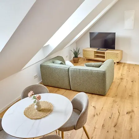 Neu!!! Moselbleibe Stadthaus Am Baerenbrunnen Séjour chez l'habitant