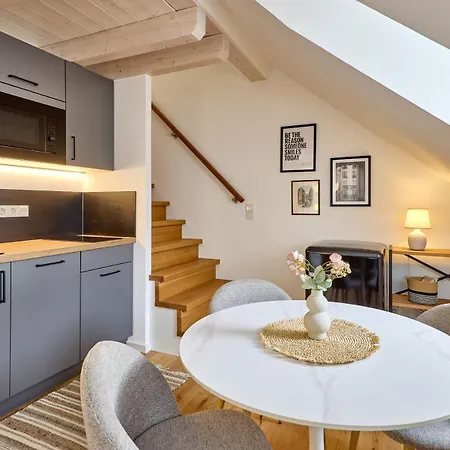 Séjour chez l'habitant Neu!!! Moselbleibe Stadthaus Am Baerenbrunnen